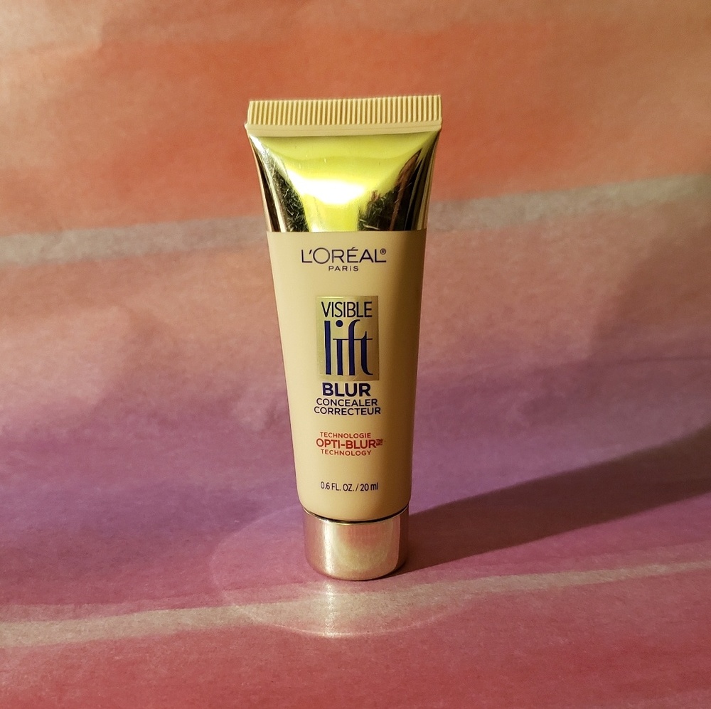 L'oreal Paris Visible Lift Blur Concealer #301 nwt